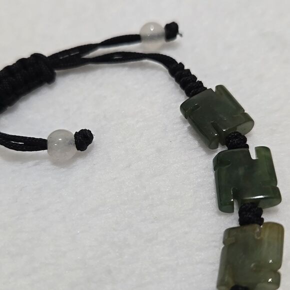 Natural Jade Bracelet - Picture 4 of 6